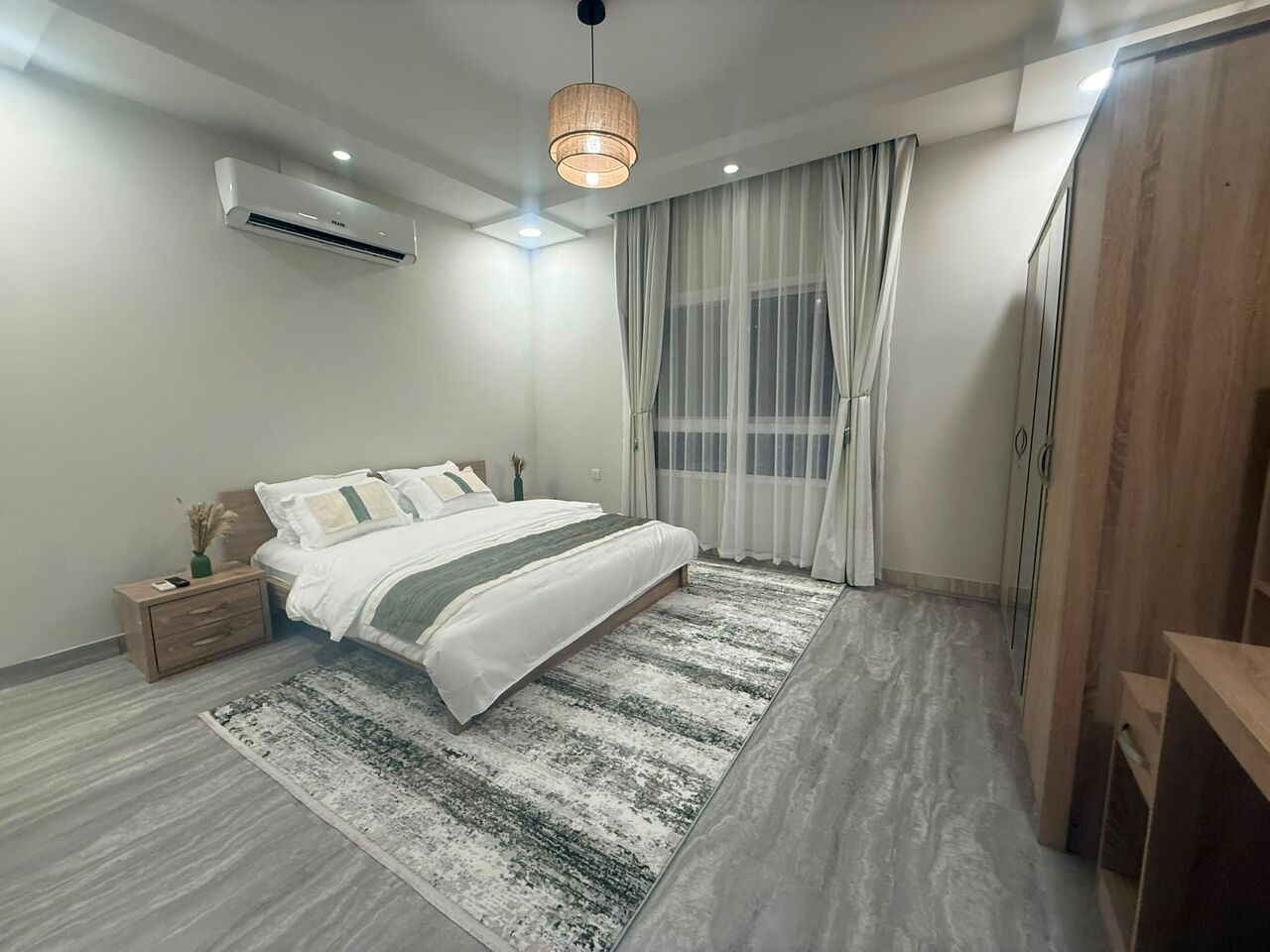 Busaiteen, Apartments, Flats, Houses & Villas, BHD 200/month,  Studio,  Studio Flat For Rent In Busaiteen With EWA