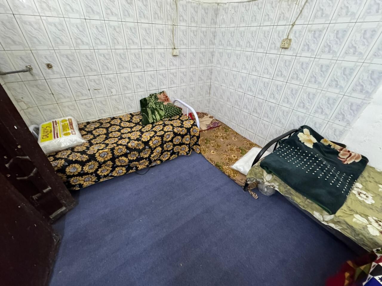 Manfouha, Rooms for Rent, SAR 850/month,  Furnished,  Furnished Room Available For Bachelor, Front Of Manfouha Metro Station (Blue Line).