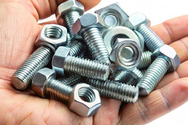 Dubai, Materials, Stud Bolts Manufacturer UAE | ASTM A193 & A320 Studs
