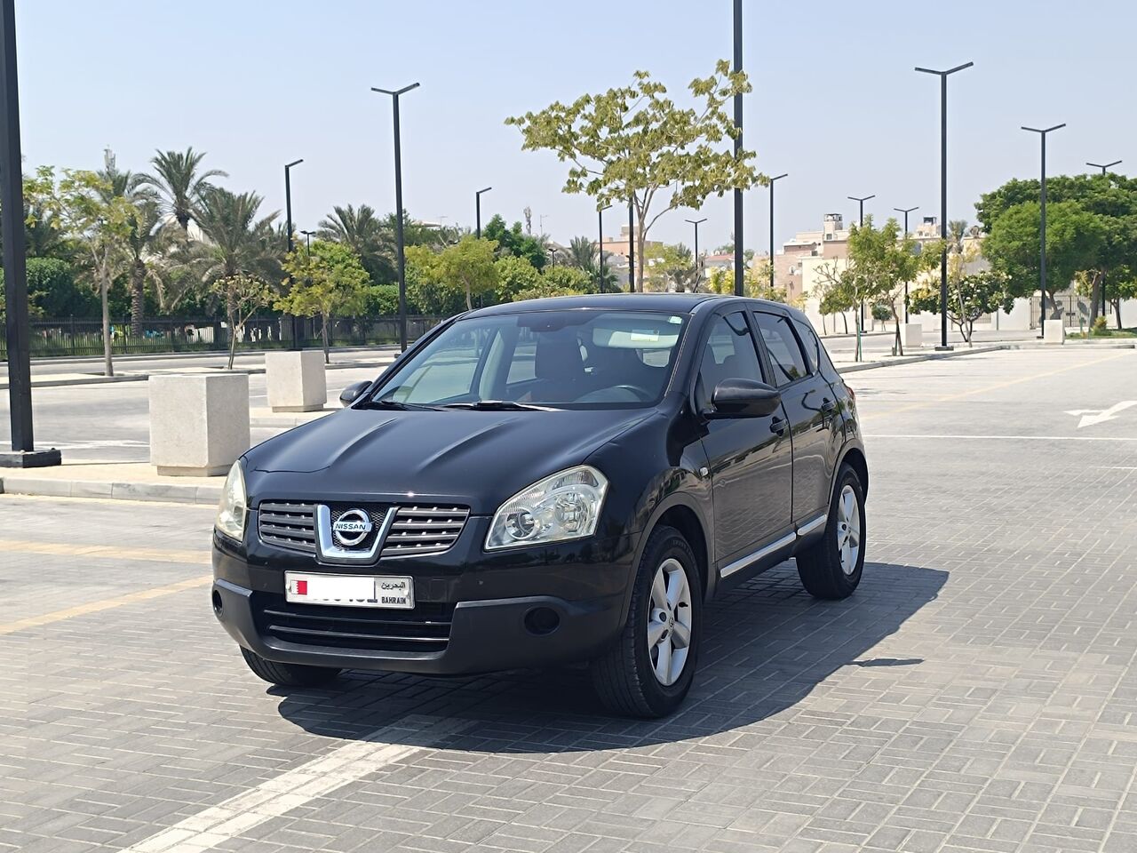 Manama, Vehicles, Cars & Trucks , BHD 1200,  NISSAN QASHQAI,  2008,  Automatic,  196000 KM,  NEAT AND CLEAN