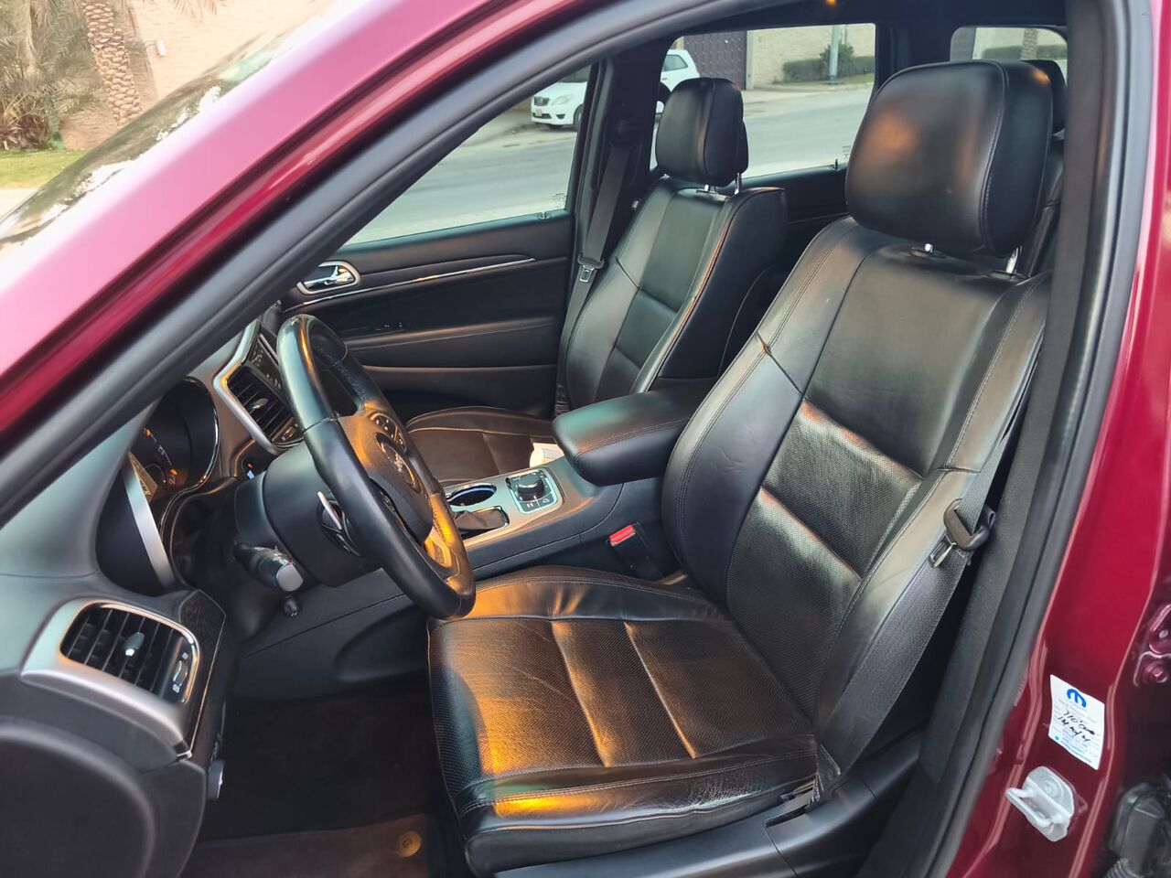 Riyadh, Vehicles, Cars & Trucks , SAR 55000,  Jeep Grand Cherokee Limited,  2018,  Automatic,  195600 KM,  | 3.6L V6 (300) HP | 4x4 | Accident-Free | Original Painting