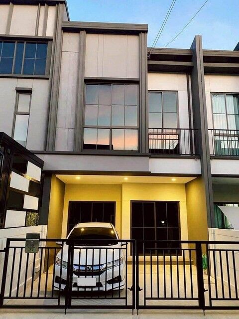 Bangkok, Villas, THB 20000,  17 Sq. Feet,  ให้เช่าทาวน์โฮม 2 ชั้น 2 ห้องนอน โครงก