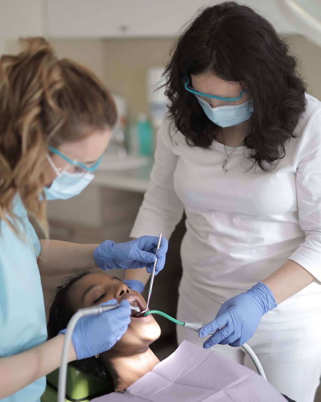 London, Health, Emergency Help For A Broken Denture In Langley