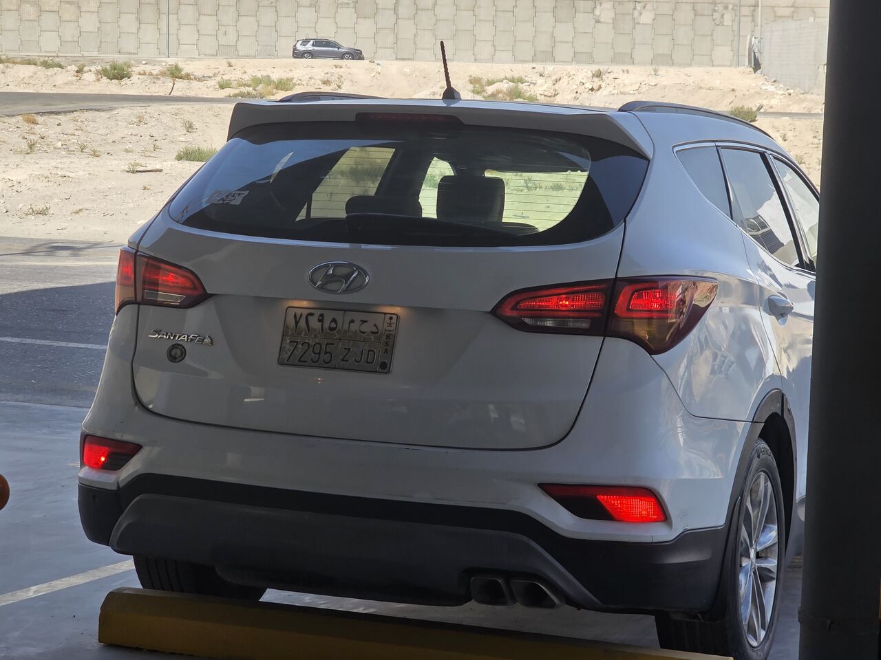 Dammam, Vehicles, Cars & Trucks , SAR 41000,  Hyundai Santa Fe,  2018,  Automatic,  194000 KM,  Santa Fa.  Haif Full