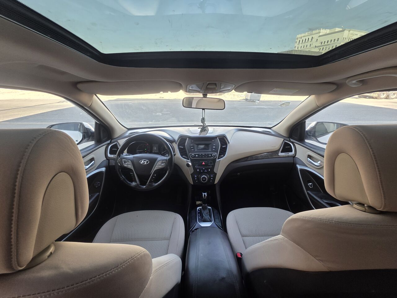 Dammam, Vehicles, Cars & Trucks , SAR 41000,  Hyundai Santa Fe,  2018,  Automatic,  194000 KM,  Santa Fa.  Haif Full
