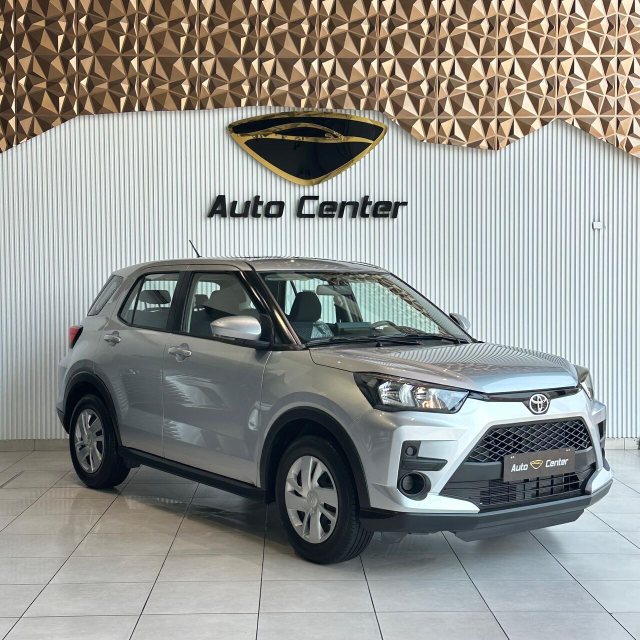 Riffa, Vehicles, Cars & Trucks , BHD 5900,  TOYOTA RAIZE 2025 SILVER,  2025,  Automatic,  580 KM,