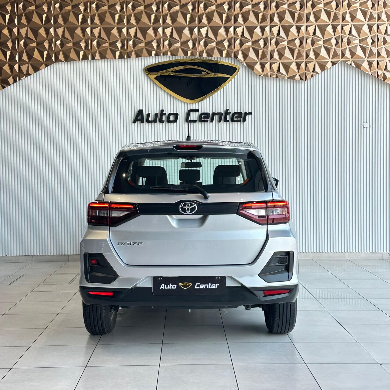 Riffa, Vehicles, Cars & Trucks , BHD 5900,  TOYOTA RAIZE 2025 SILVER,  2025,  Automatic,  580 KM,