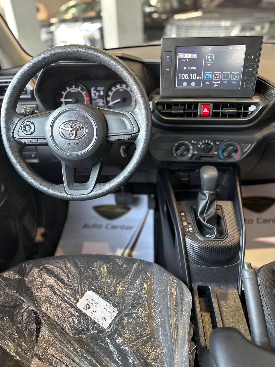 Riffa, Vehicles, Cars & Trucks , BHD 5900,  TOYOTA RAIZE 2025 SILVER,  2025,  Automatic,  580 KM,