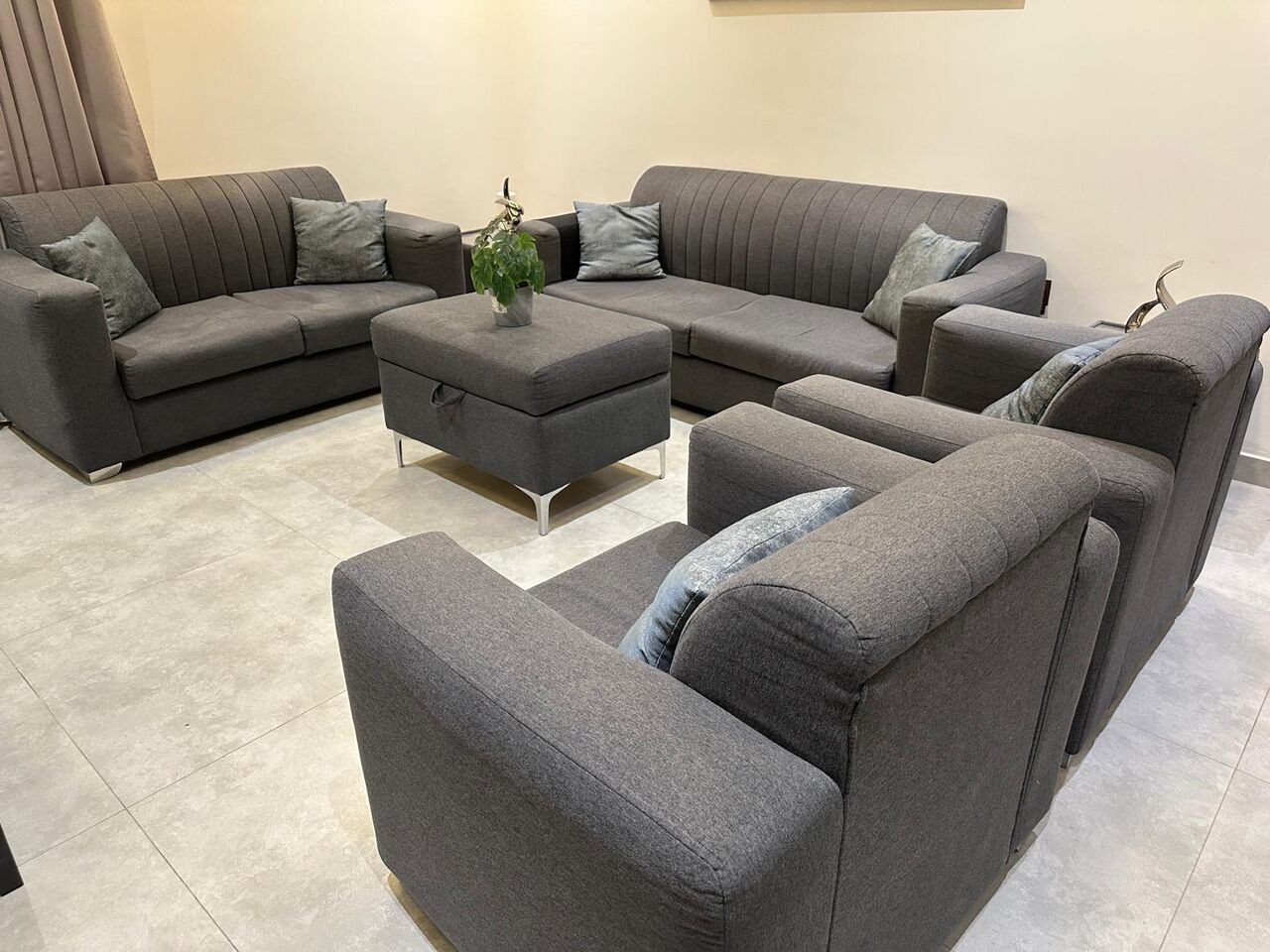 Al Malaz, Furniture, SAR 950,  Sofa For Sale