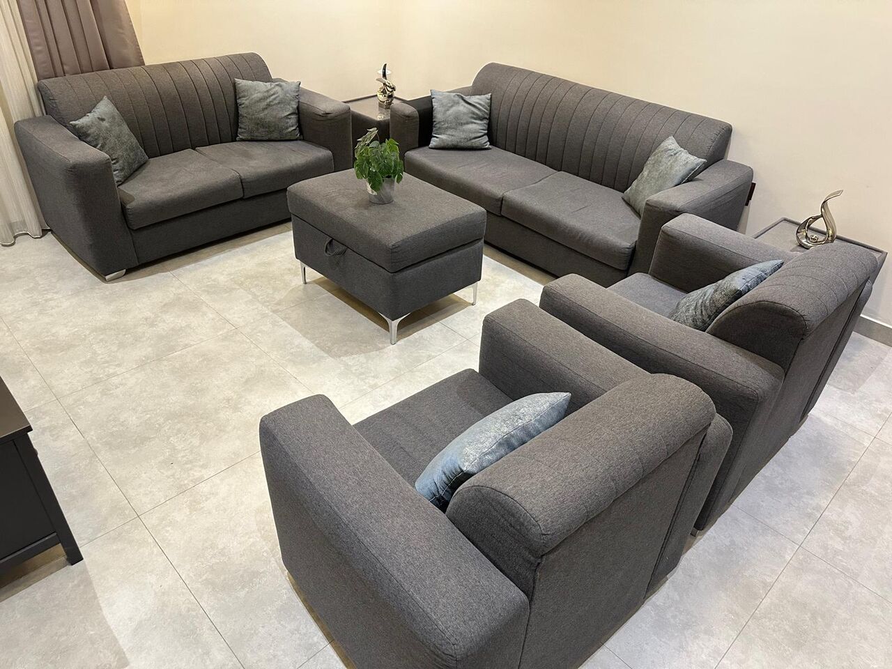 Al Malaz, Furniture, SAR 950,  Sofa For Sale