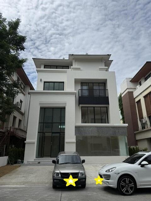 Bangkok, Real Estate For Sale, THB 39900000,  6 BR,  85 Sq. Feet,  ขายโฮมออฟฟิศ 4 ชั้น 85 ตร.ว. หมู่บ้านรี