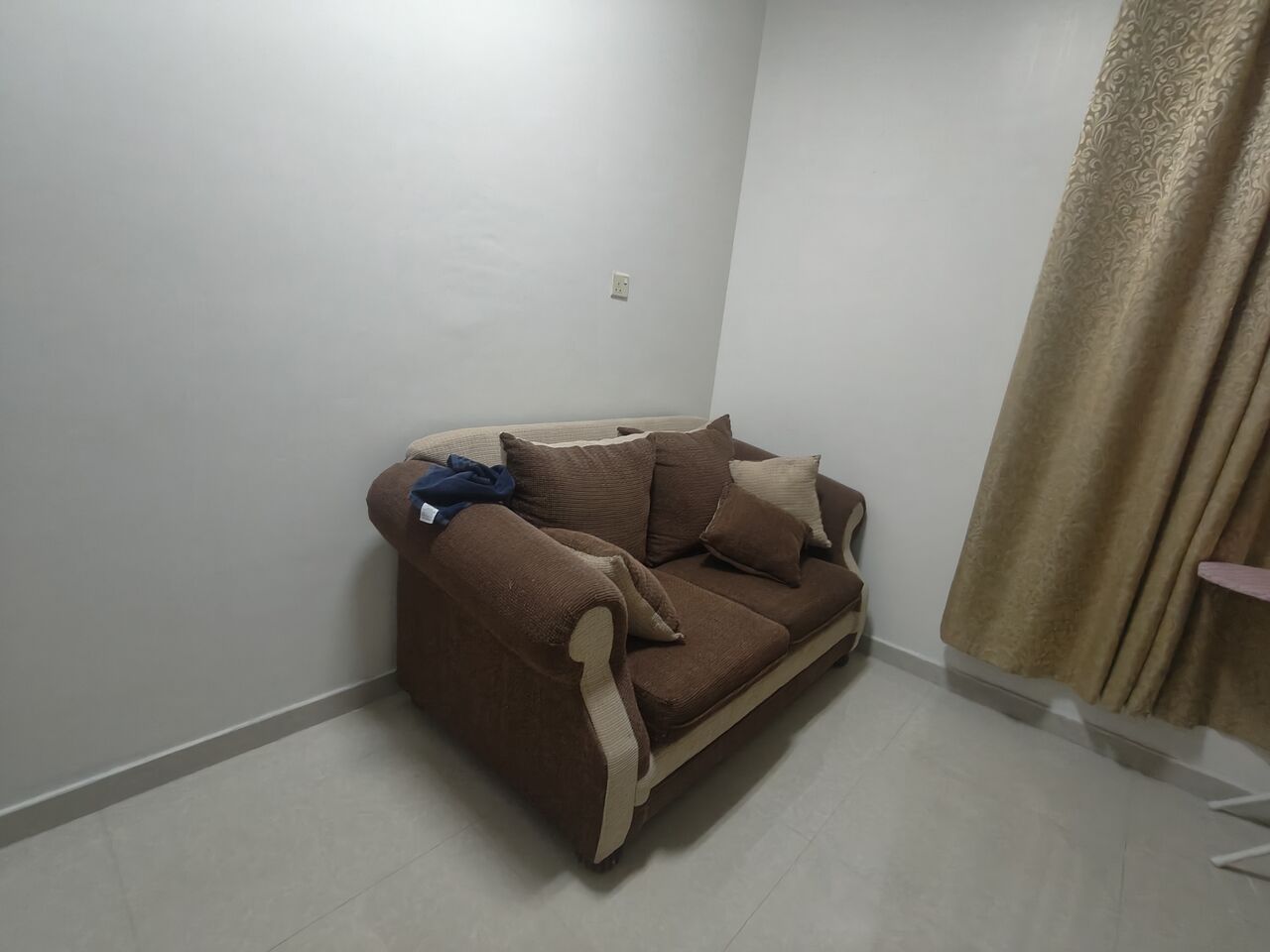 Dammam, Furniture, SAR 1000,  7 Seater Sofa