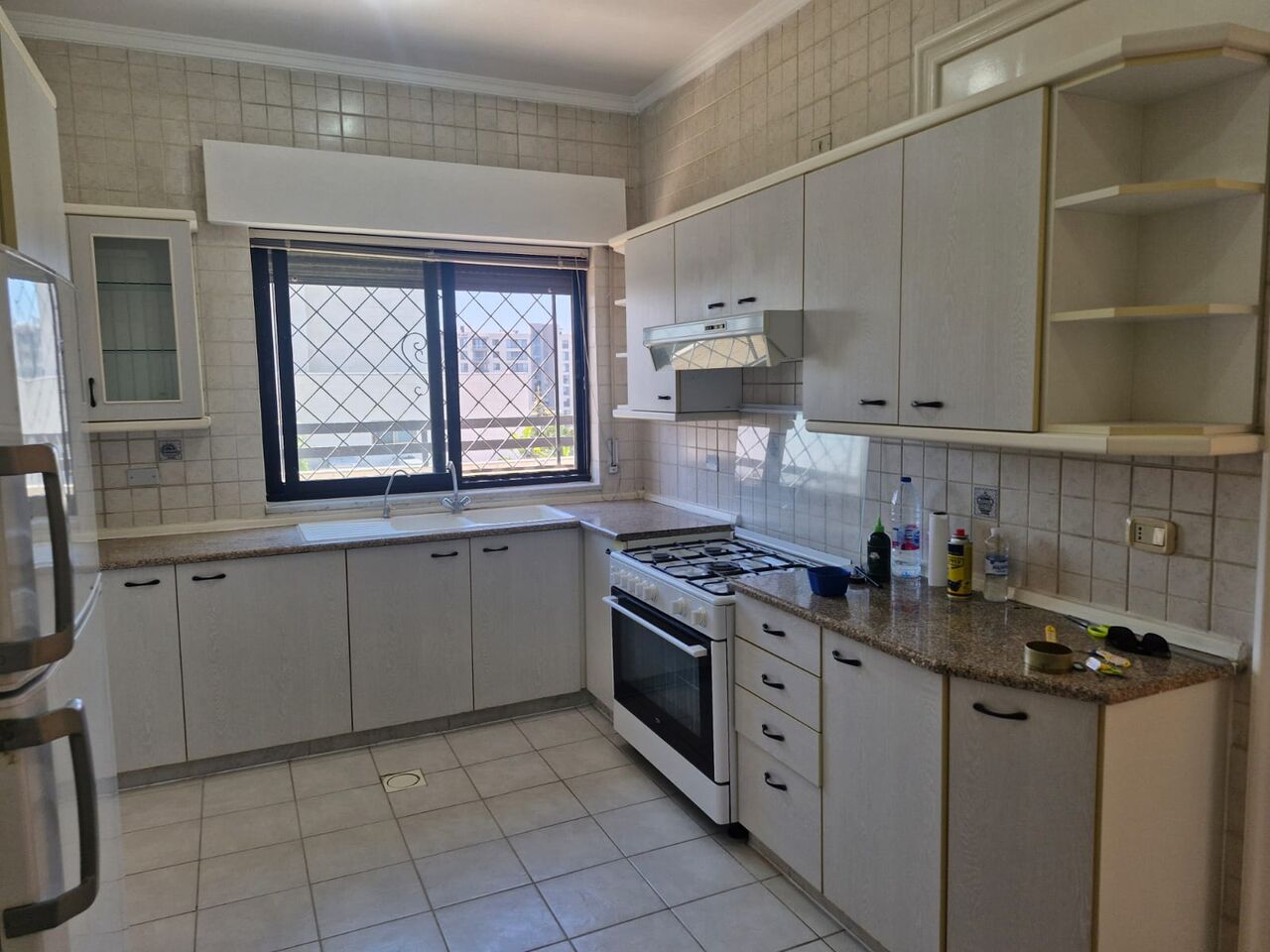 Abdoun, Apartments, Flats, Houses & Villas, JOD 25000/year,  3 BR,  220 Sq. Meter,  Rooftop Apartment For Rent