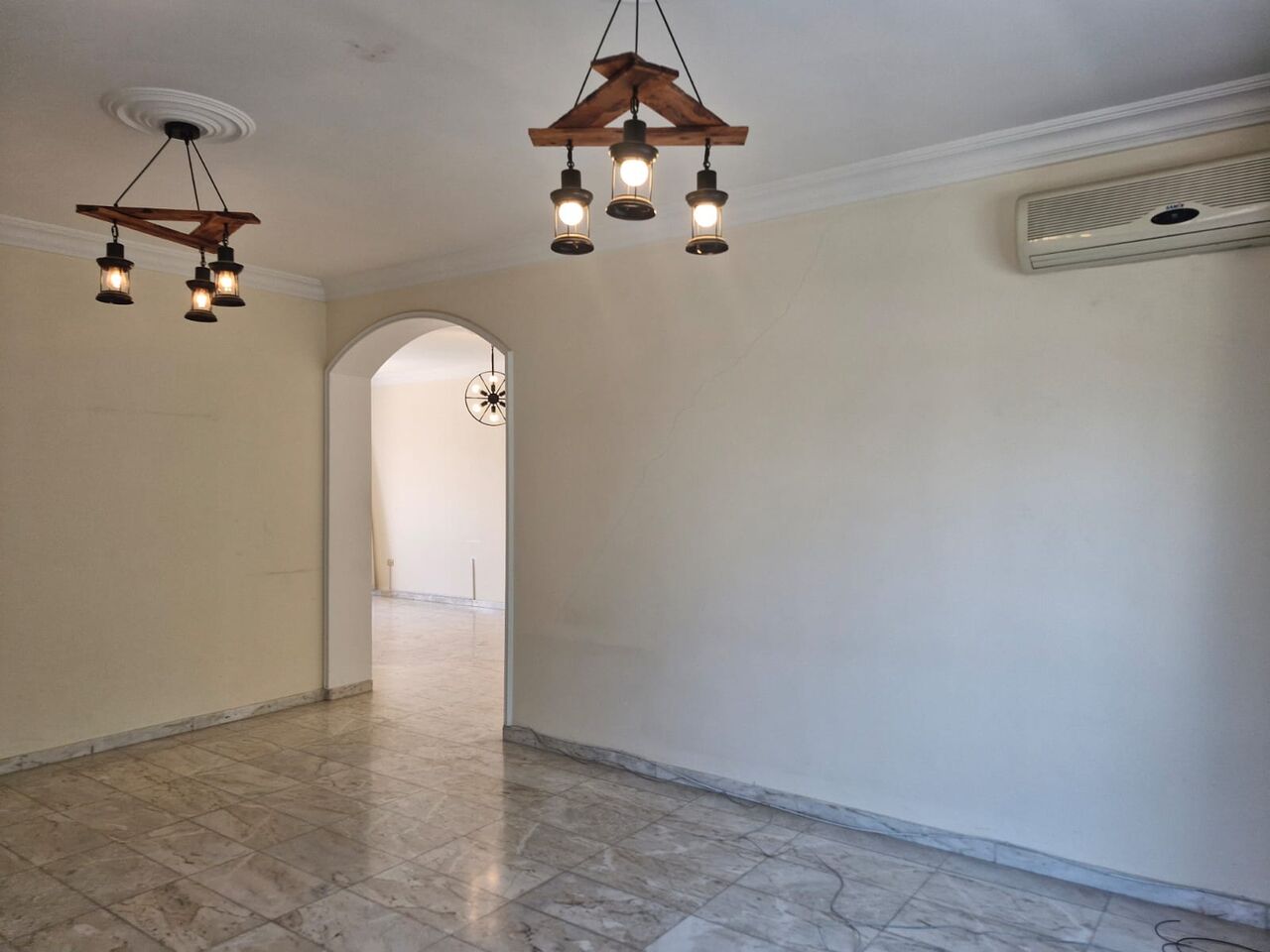 Abdoun, Apartments, Flats, Houses & Villas, JOD 25000/year,  3 BR,  220 Sq. Meter,  Rooftop Apartment For Rent