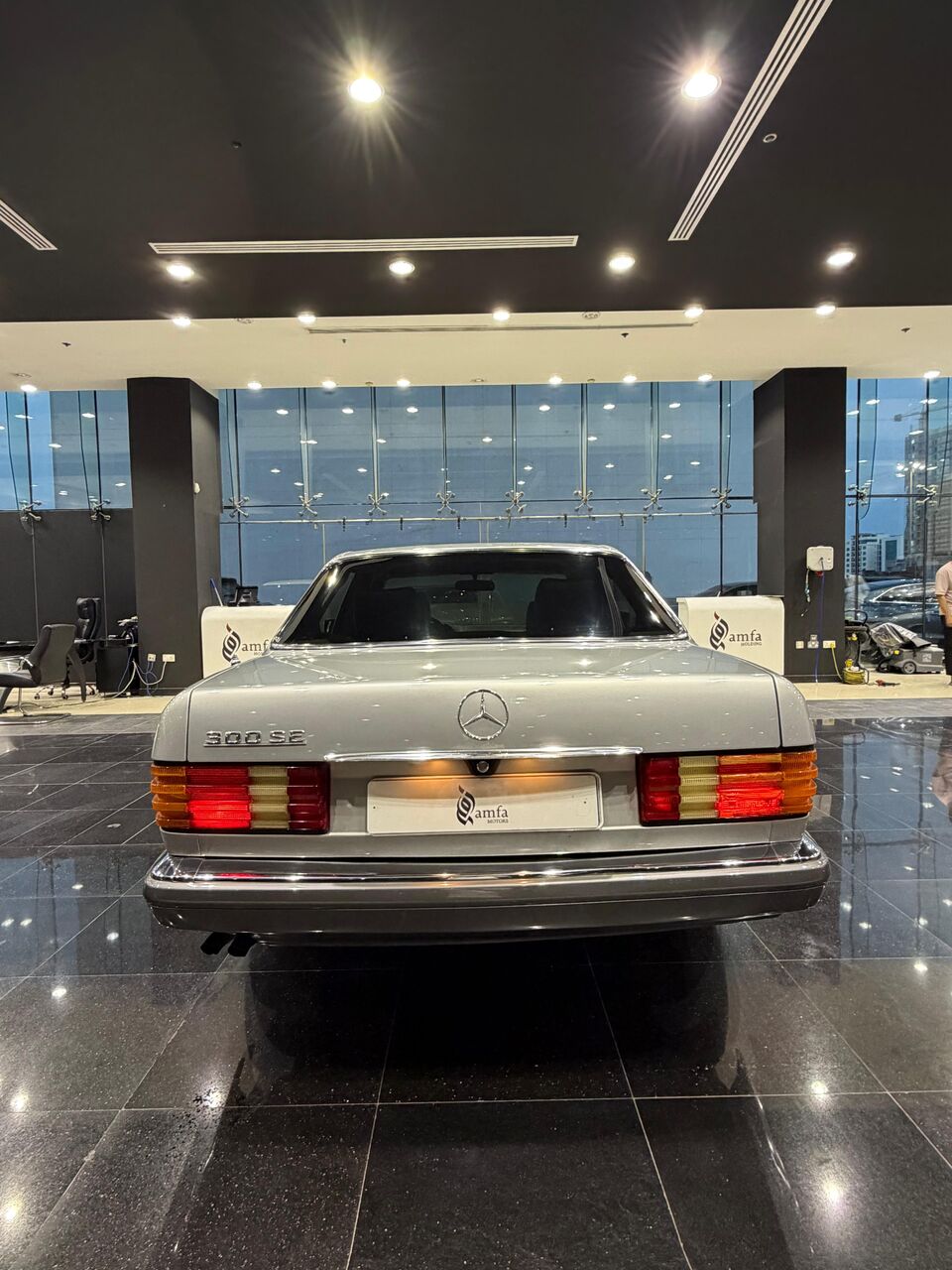 Sanabis, Vehicles, Cars & Trucks , BHD 3700,  Mercedes-Benz 300SE,  1990,  Automatic,  218000 KM,  Mercedes-Benz SE300 Model