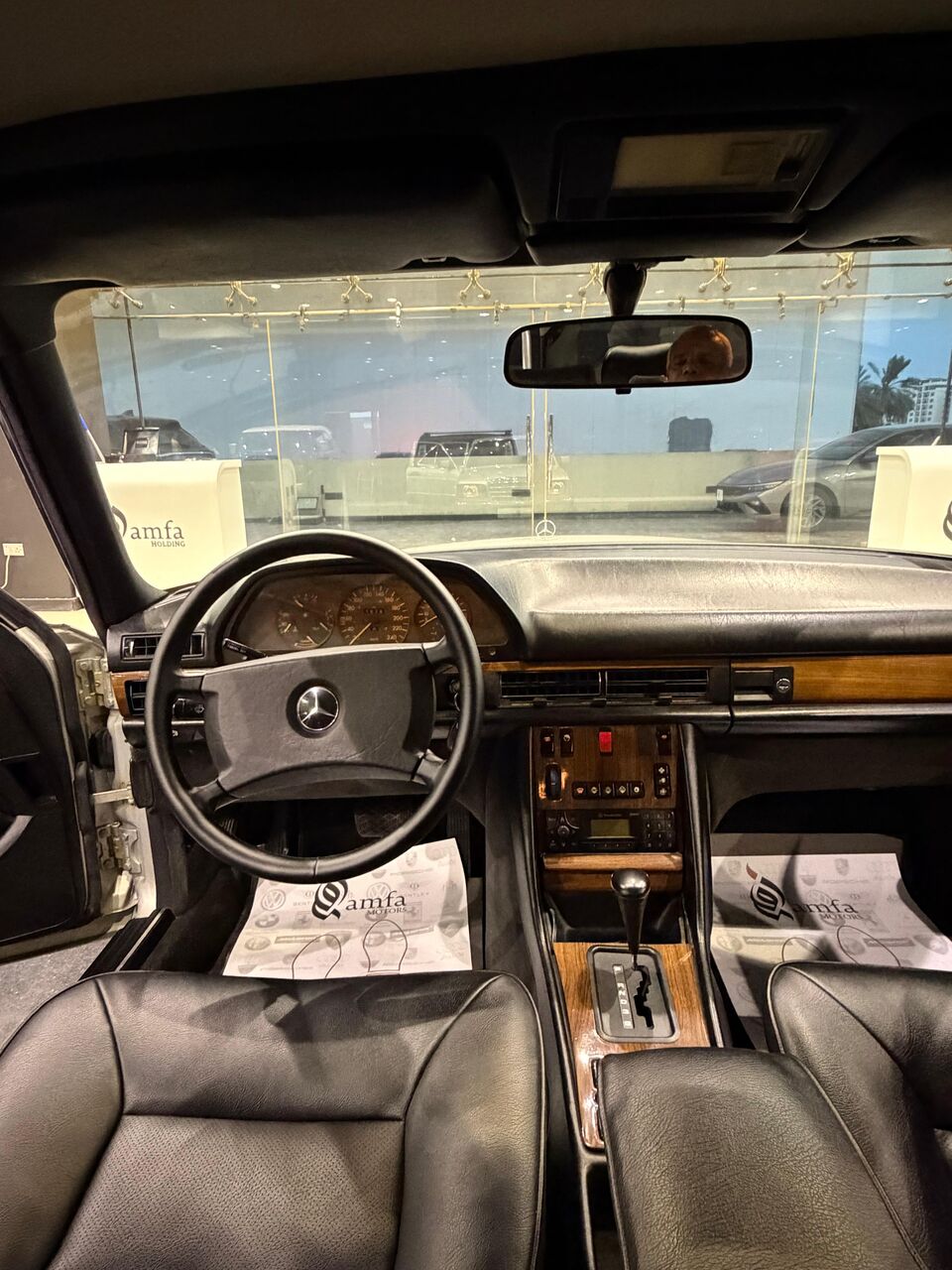 Sanabis, Vehicles, Cars & Trucks , BHD 3700,  Mercedes-Benz 300SE,  1990,  Automatic,  218000 KM,  Mercedes-Benz SE300 Model