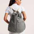 INR 4000,  Buy Best Travel Bags For Women Online