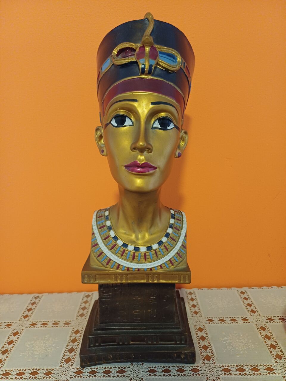Manama, Collectibles, BHD 125,  Collectibles And Artifacts