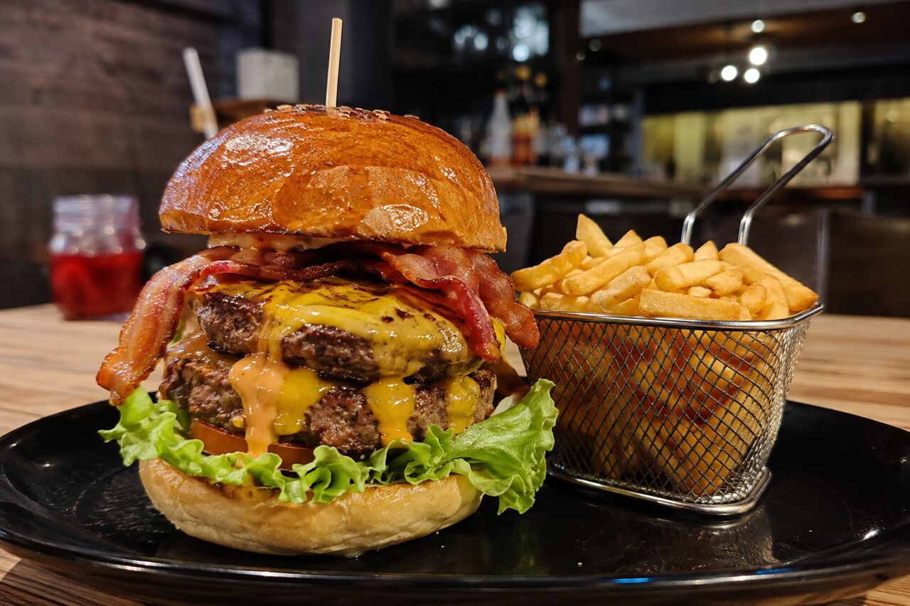 New York, Food & Drink, Best Restaurants In Aruba &ndash; Lunch Places & Top Restaurants | Drunken Burger