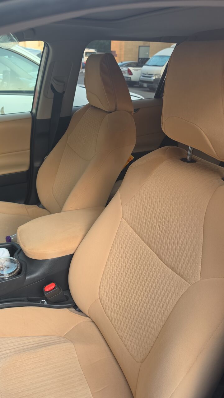 Jubail, Vehicles, Cars & Trucks , SAR 95,  Rav4,  2024,  Automatic,  60 KM,  WANT TO SELL MY MINT CONDITION CAR
