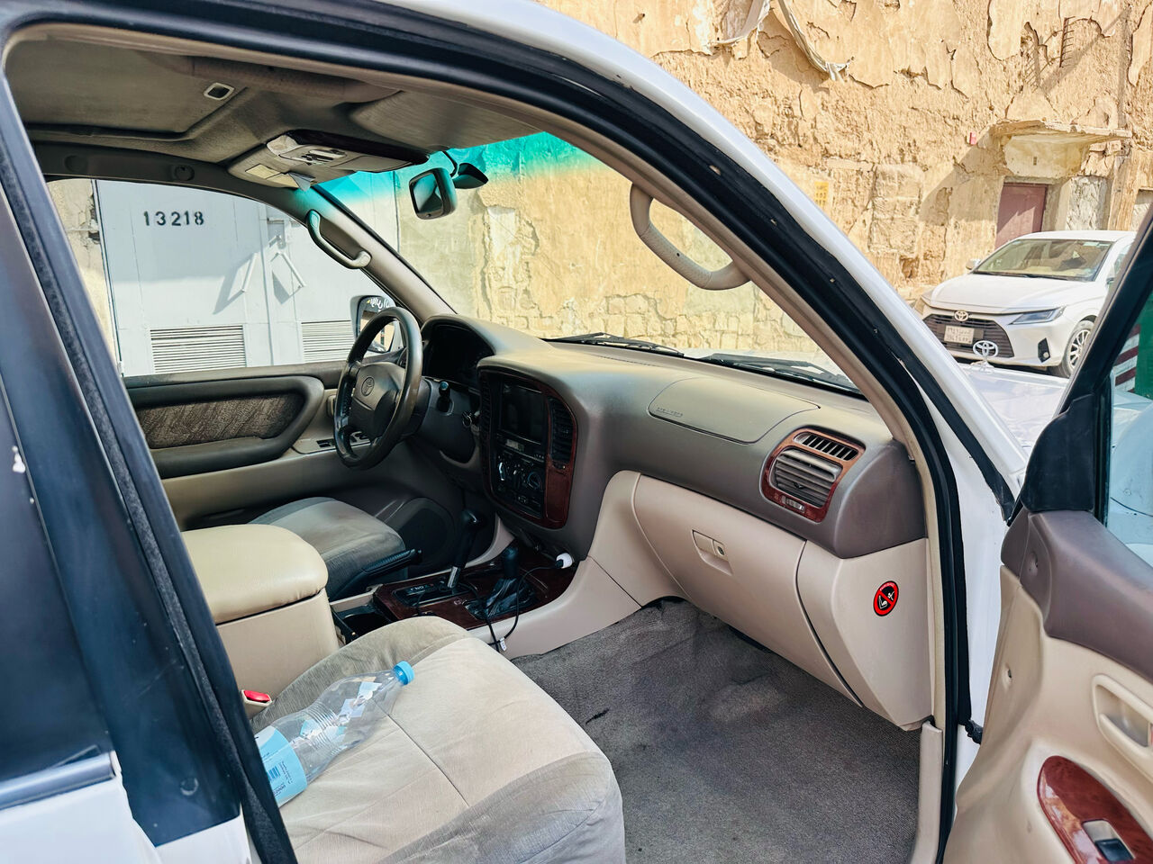 Riyadh, Vehicles, Cars & Trucks , SAR 25500,  Toyota Land Cruiser,  2001,  Automatic,  600000 KM,