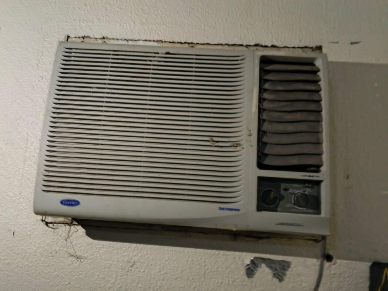 Jeddah, Air Conditioners, SAR 700,  Window ACs Carrier Brand For Sale