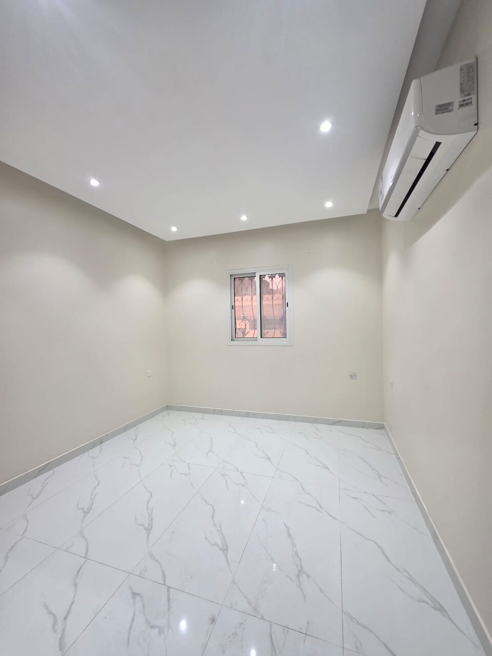 Khobar, Apartments, Flats, Houses & Villas, SAR 18000/year,  2 BR,  2 Bedrooms | 2 Bathrooms 1 Small Single Bedroom | 1 Kitchen | 1 Living Room