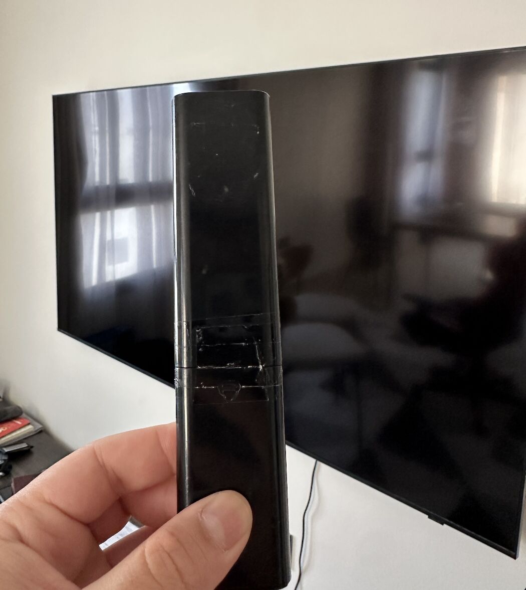 Riyadh, Electronics, SAR 1200,  Samsung 65" Crystal UHD 4K Smart TV DU7000 (2024) &mdash; With Box