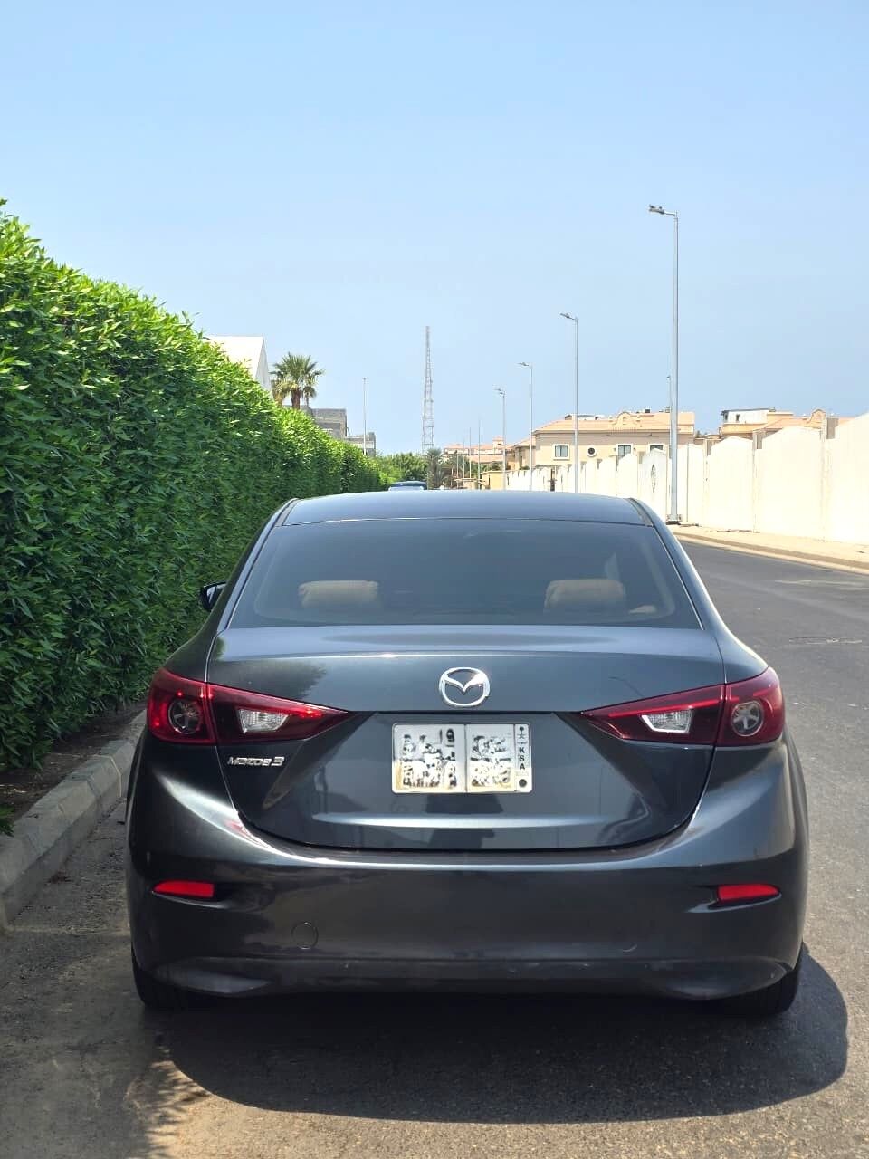 Al Safa, Vehicles, Cars & Trucks , SAR 33000,  Mazda 3,  2015,  Automatic,  161334 KM,   - Model  - KM 161,334 - Well Maintained Second Owner