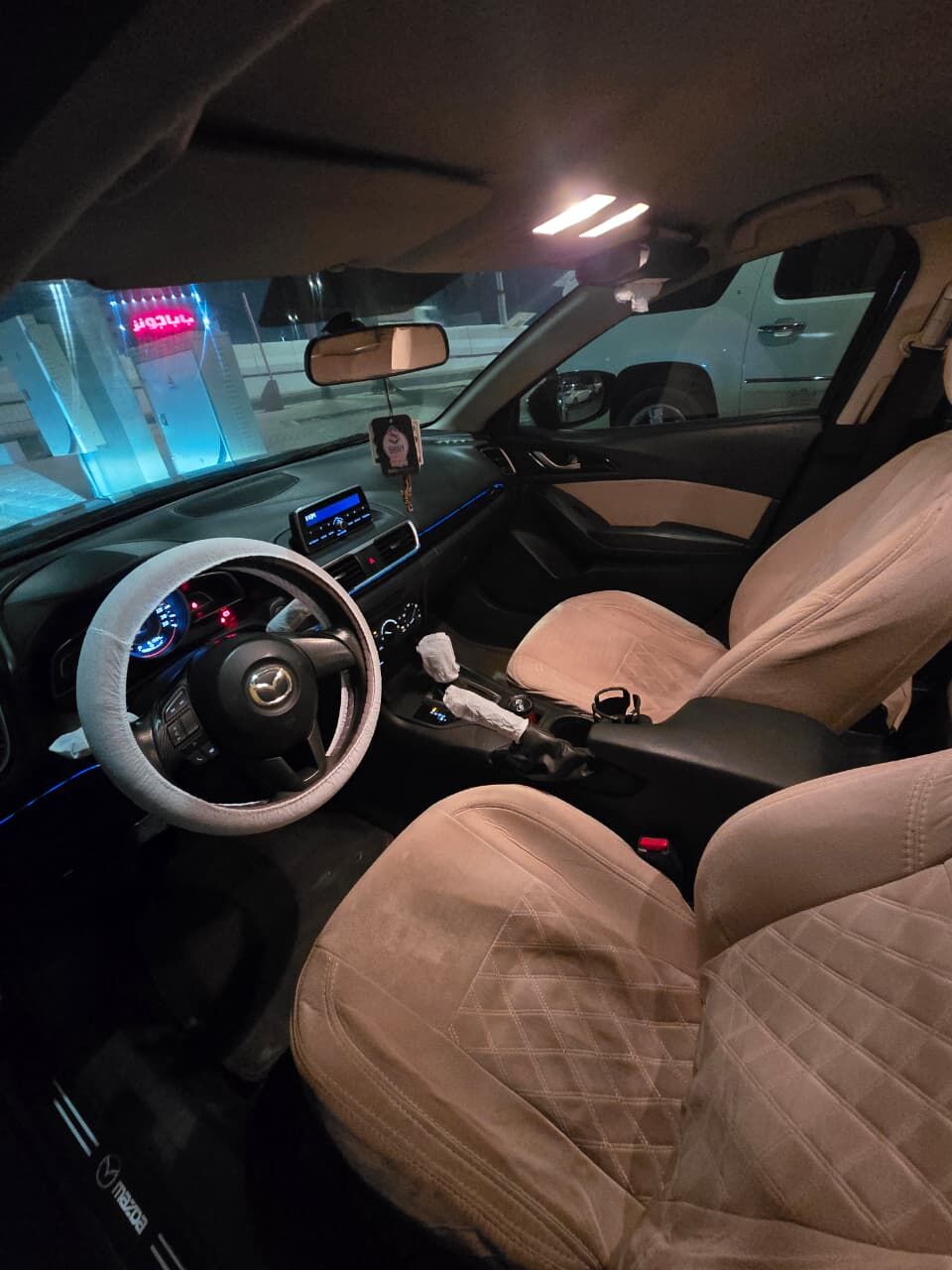 Al Safa, Vehicles, Cars & Trucks , SAR 33000,  Mazda 3,  2015,  Automatic,  161334 KM,   - Model  - KM 161,334 - Well Maintained Second Owner