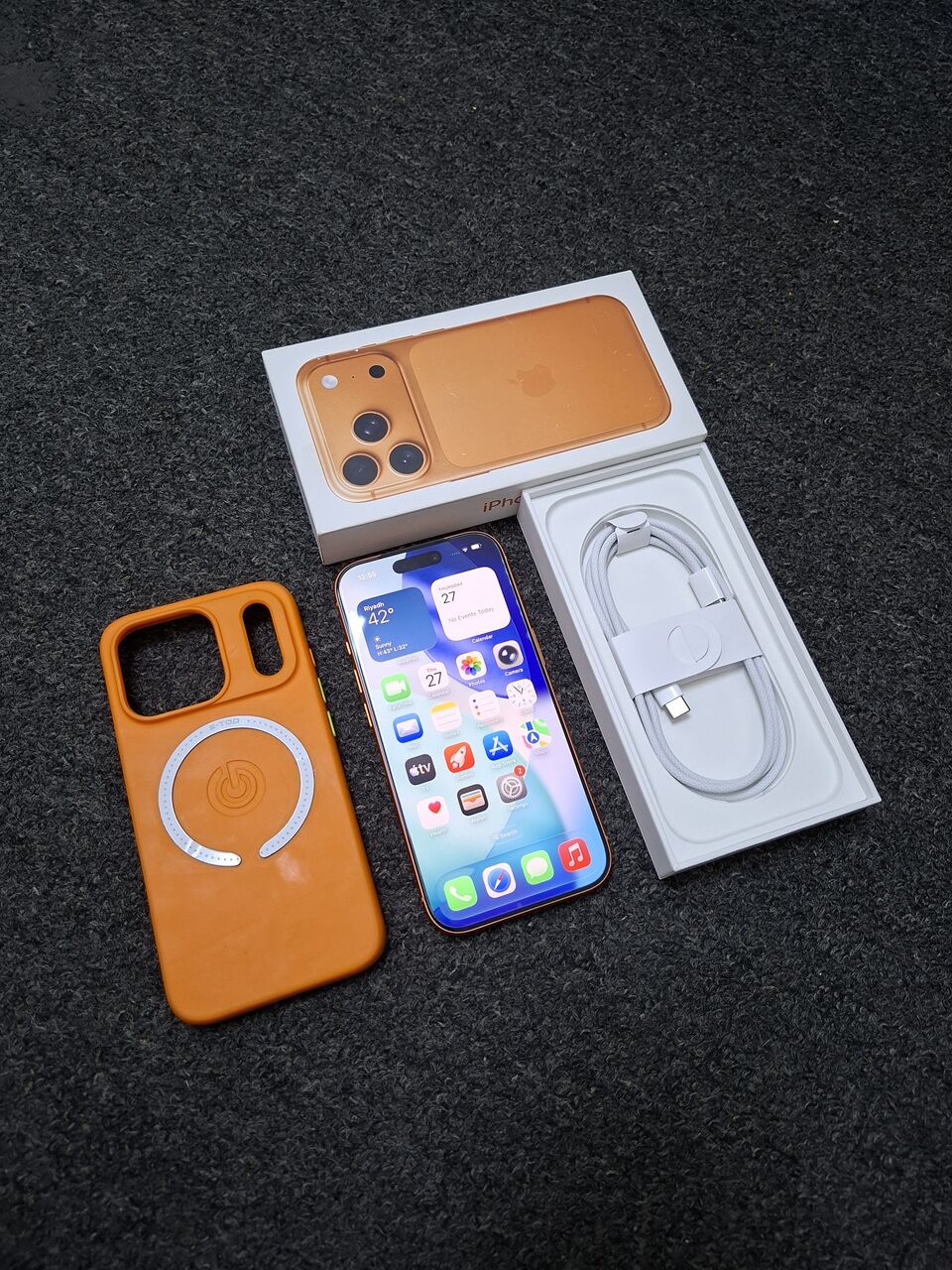 Al Rahmaniyah, Mobile Phones, SAR 3850,  IPhone 17 Pro 256gb Cosmic Orange