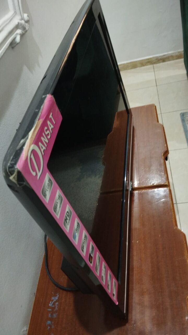 Madinah, Electronics, SAR 250,  DANSAT TV 32 INCHES FOR SELL (CALL OR WATSAPP 0580128364)