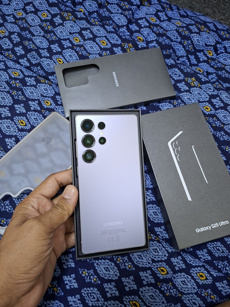 Al Rahmaniyah, Mobile Phones, SAR 2850,  Samsung Galaxy S25 Ultra Titanium Silverblue 12gb 256gb