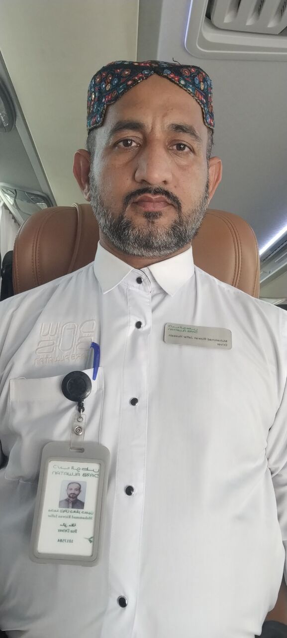 Khobar, Job Seekers, Big Bus Driver