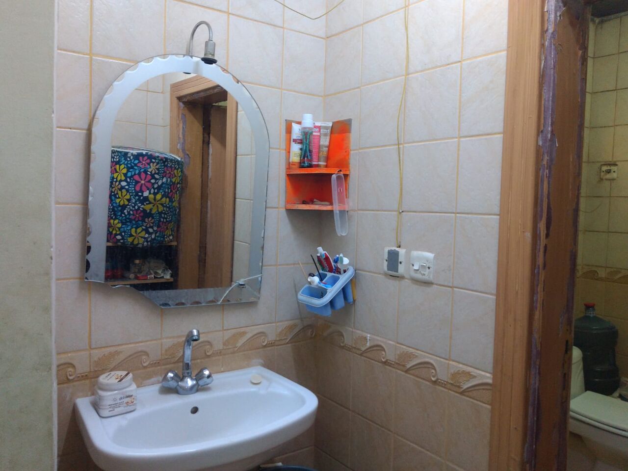 Al Wizarat, Rooms for Rent, SAR 1000/month,  16 Sq. Meter,  Single Room In Two Bed Apartment