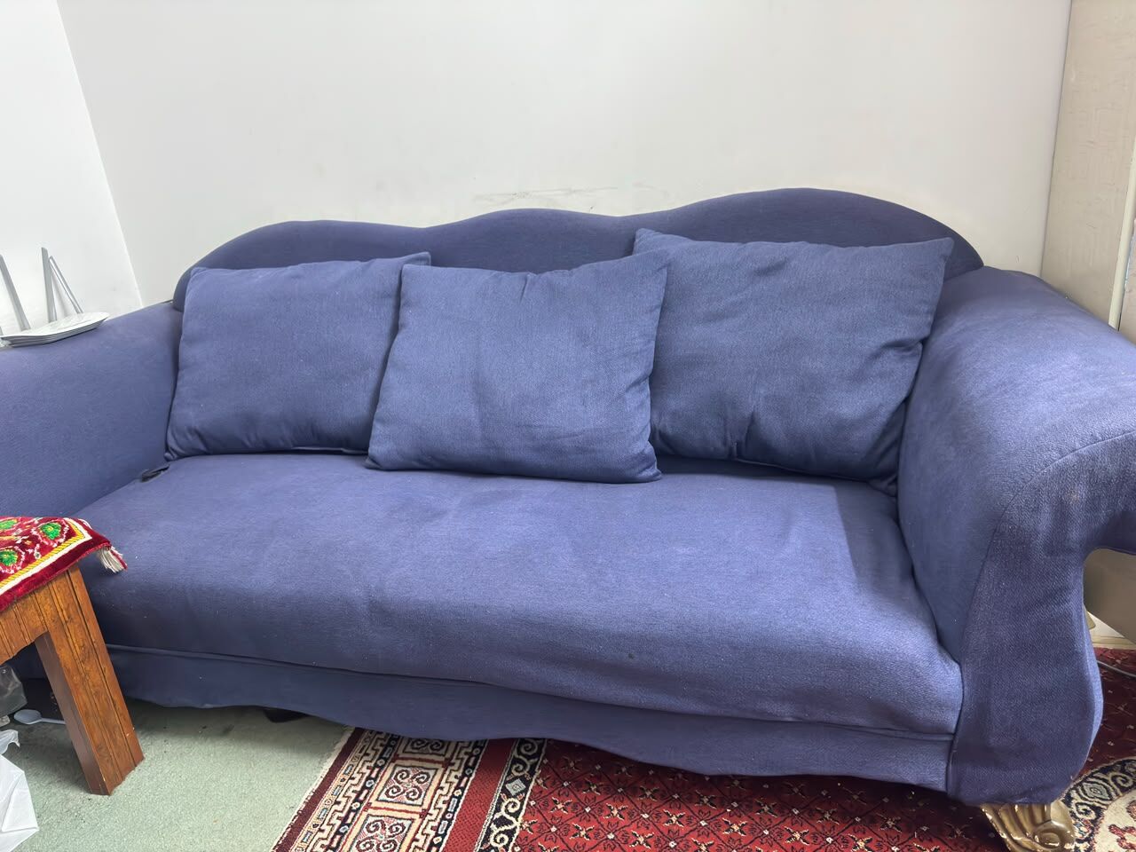 Riyadh, Household Items, SAR 1,  FREE 4-Seater Sofa Set &mdash; Urgent Pickup