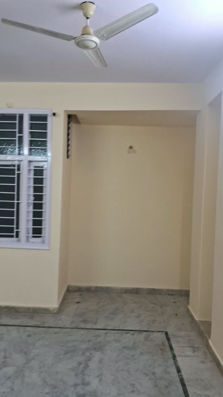 Hyderabad, Real Estate For Sale, INR 40,  2 BR,  997 Sq. Feet,  2 BR, Flat For SALE In New Mallepally - Contact: 9949507082 &ndash; WhatsApp / IMO: 009665015608