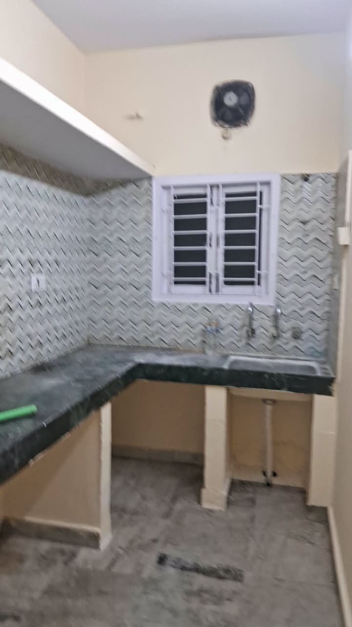 Hyderabad, Real Estate For Sale, INR 40,  2 BR,  997 Sq. Feet,  2 BR, Flat For SALE In New Mallepally - Contact: 9949507082 &ndash; WhatsApp / IMO: 009665015608