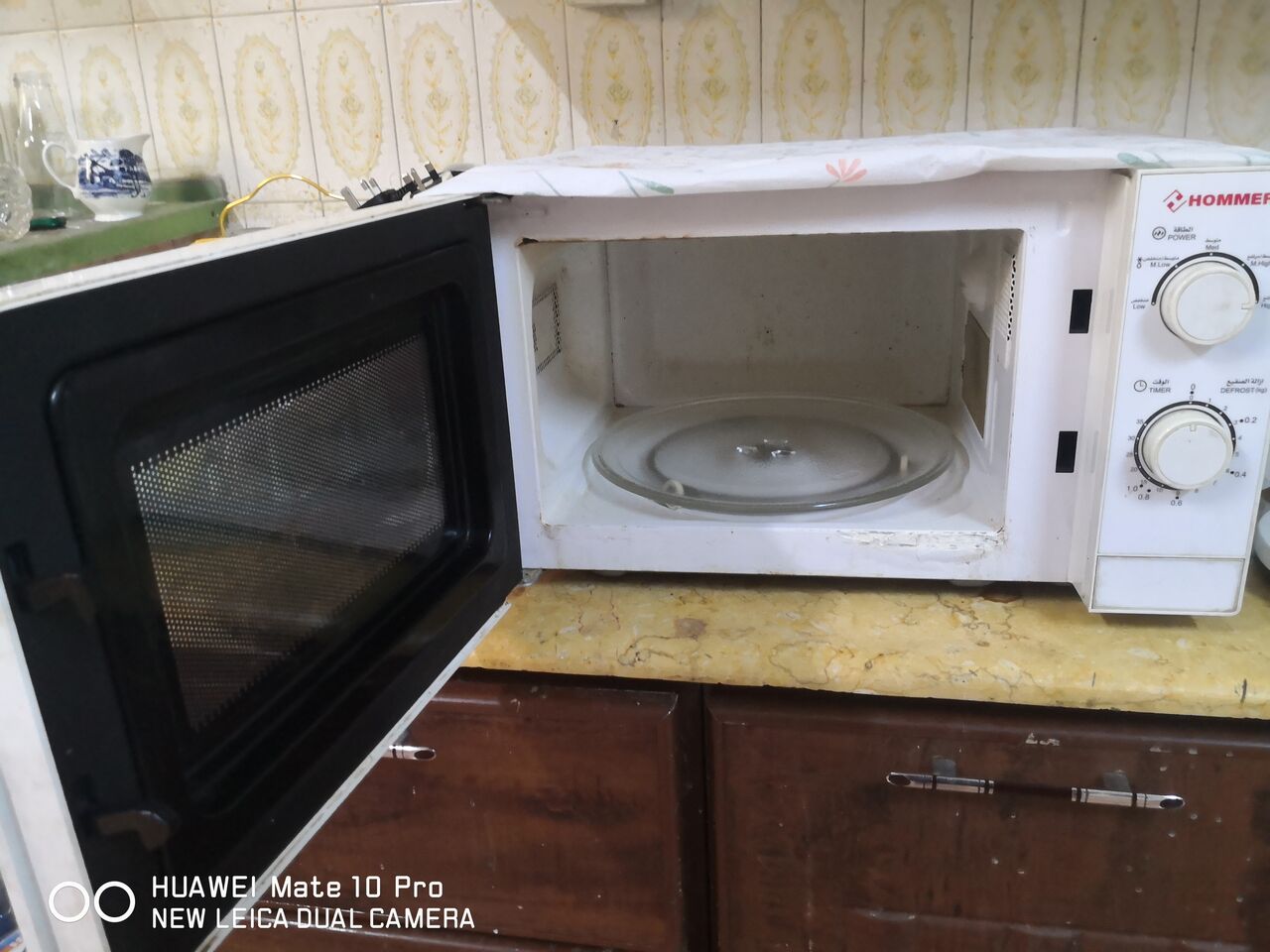 Al Shemaysi, Household Items, SAR 1000,  For Sale Used Refrigerator - Microwave Oven - Gas Burner