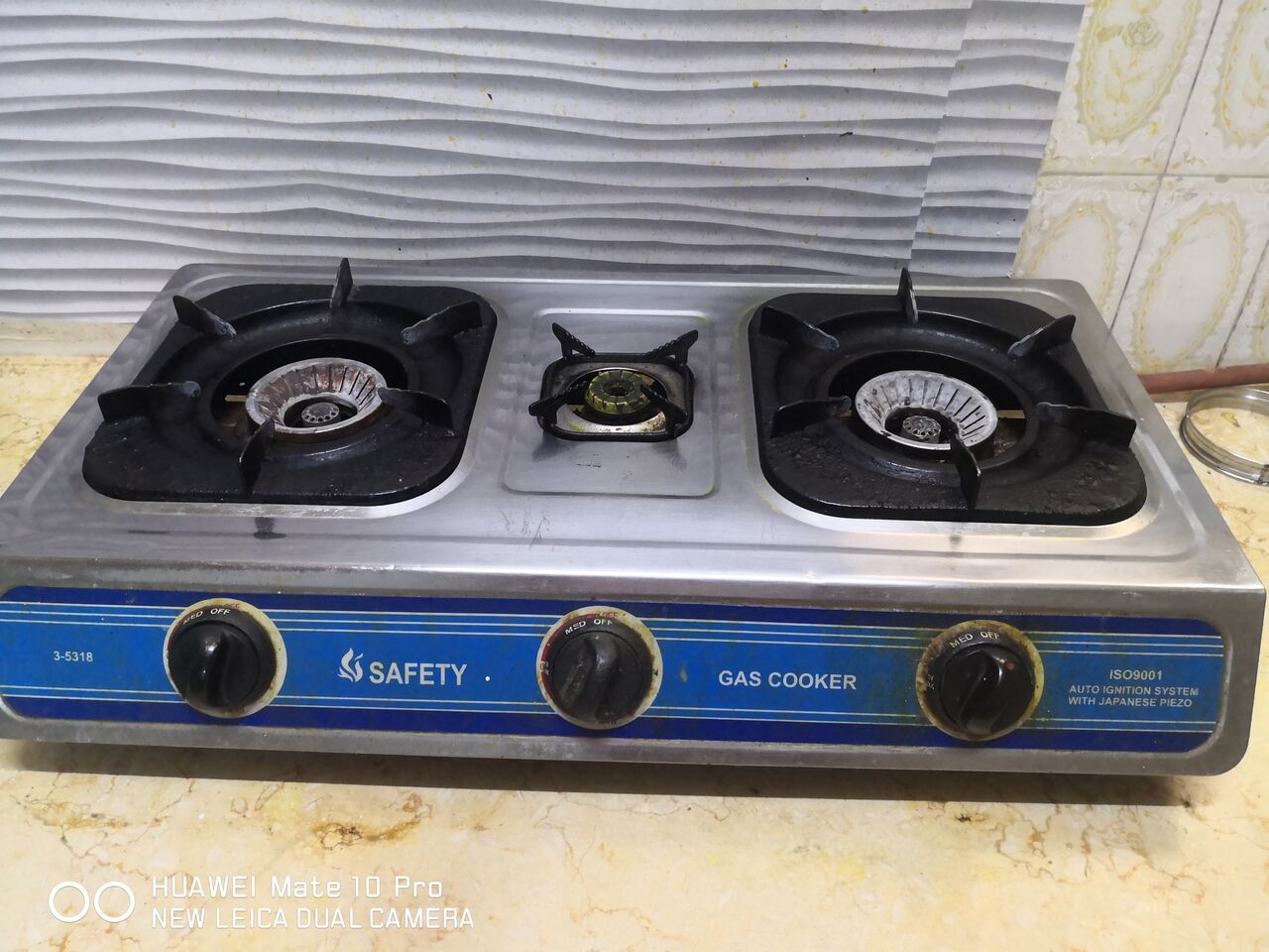 Al Shemaysi, Household Items, SAR 1000,  For Sale Used Refrigerator - Microwave Oven - Gas Burner