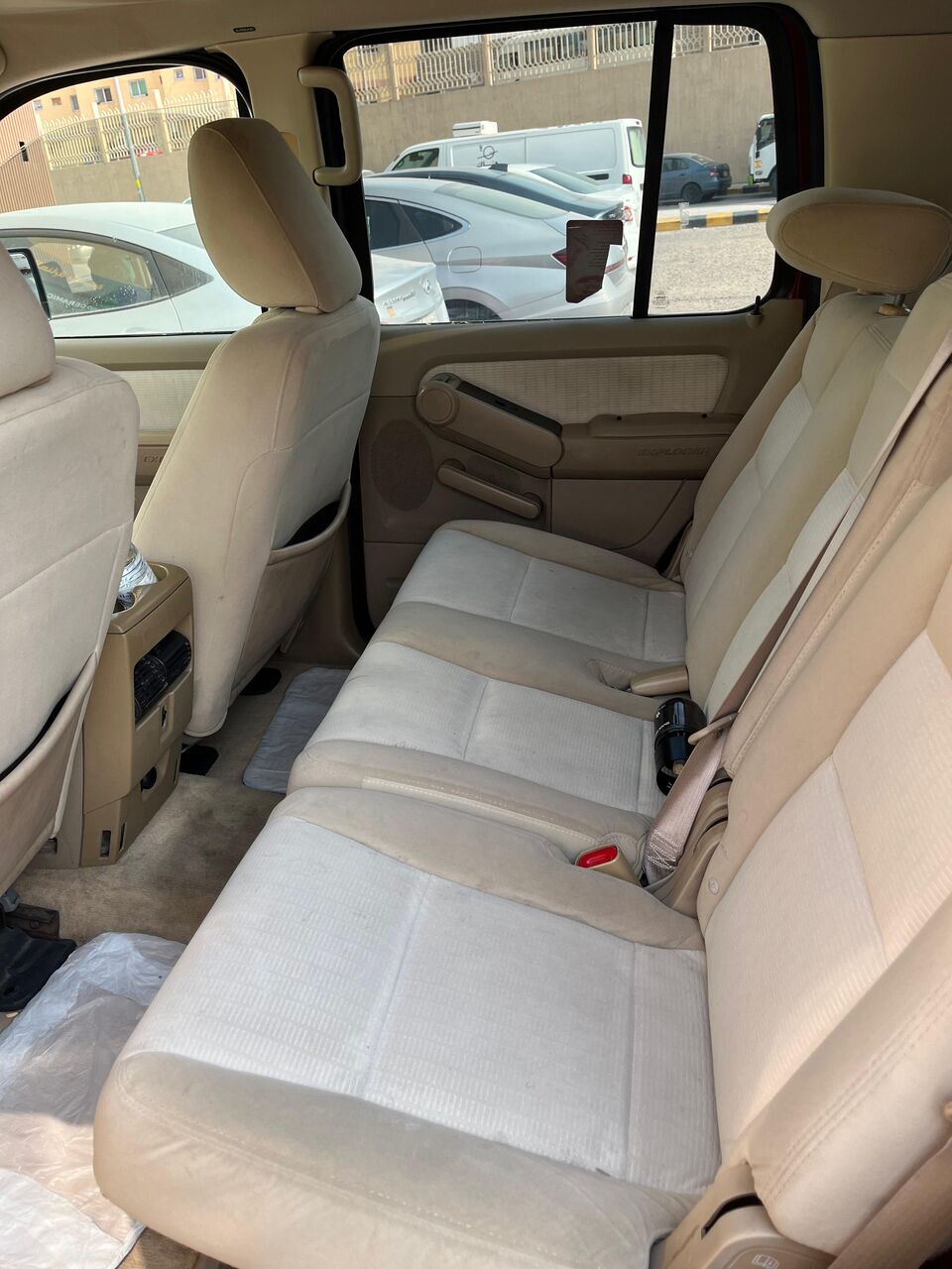 Riyadh, Vehicles, Cars & Trucks , SAR 10000,  2010,  2010,  Automatic,  290 KM,  Ford Explorer