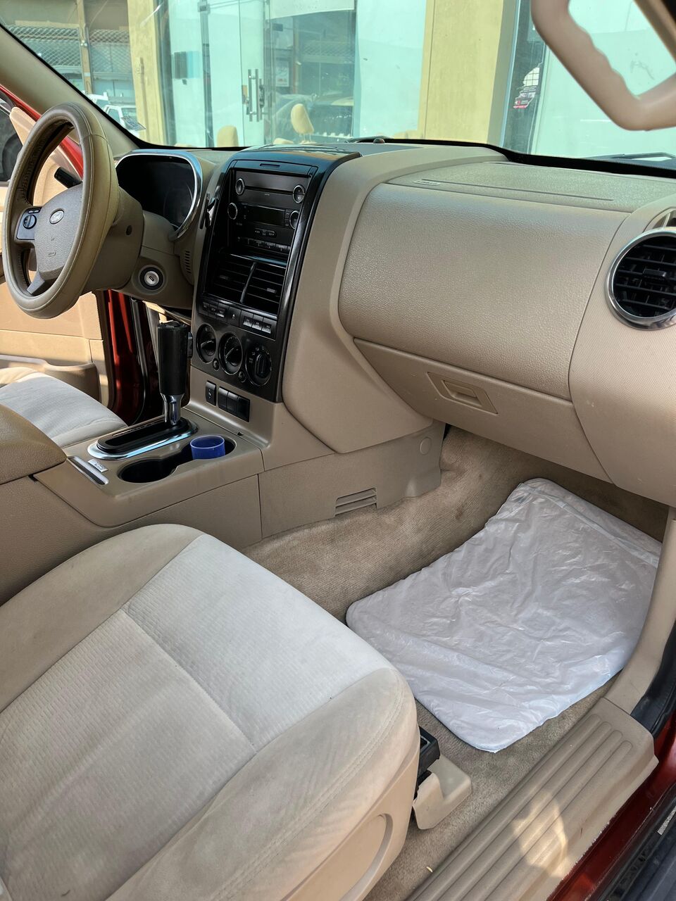 Riyadh, Vehicles, Cars & Trucks , SAR 10000,  2010,  2010,  Automatic,  290 KM,  Ford Explorer