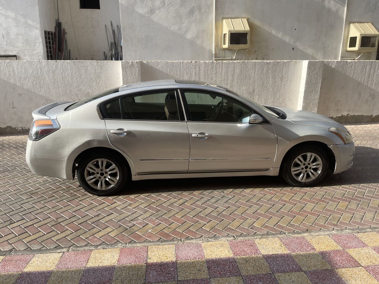 Jeddah, Vehicles, Cars & Trucks , SAR 16000,  Nissan Altima,  2011,  Automatic,  190000 KM,