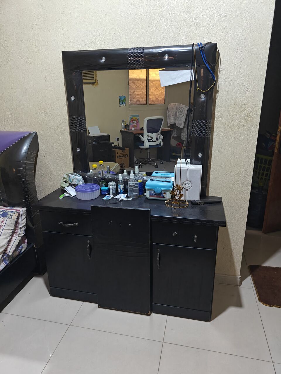 Jubail, Furniture, SAR 600,  Bedset Set For Sale