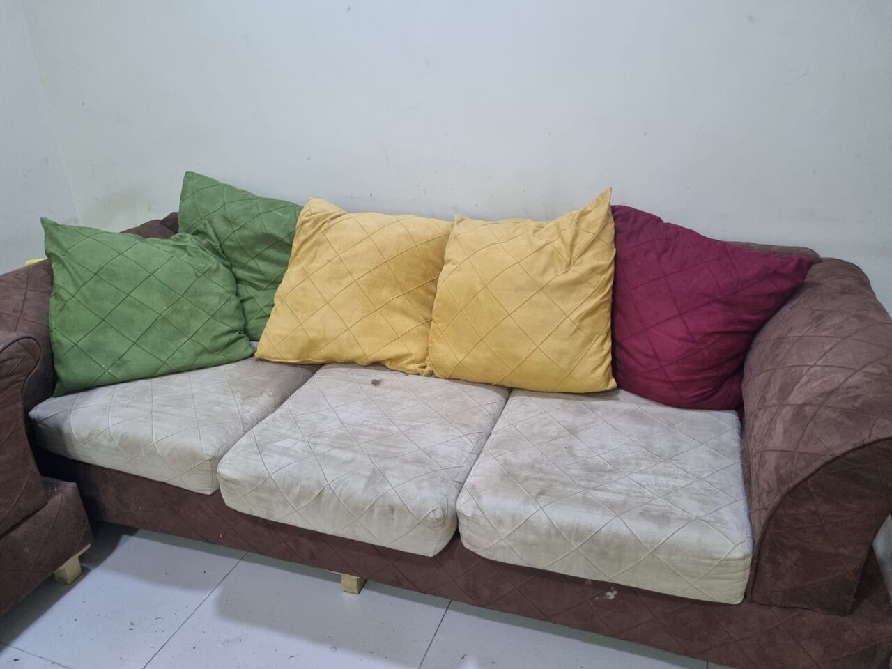 Al Thuqbah, Furniture, SAR 80,  7 Seater Sofa For Sale