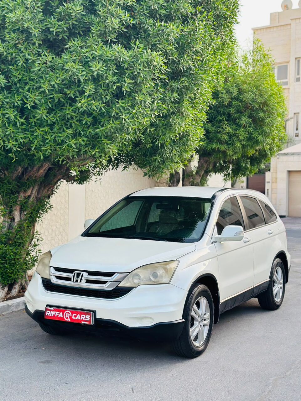 Manama, Vehicles, Cars & Trucks , BHD 2400,  Honda CR-V,  2011,  Automatic,  180000 KM,  HONDA CRV 2.4 With One Year Passing & Insurance