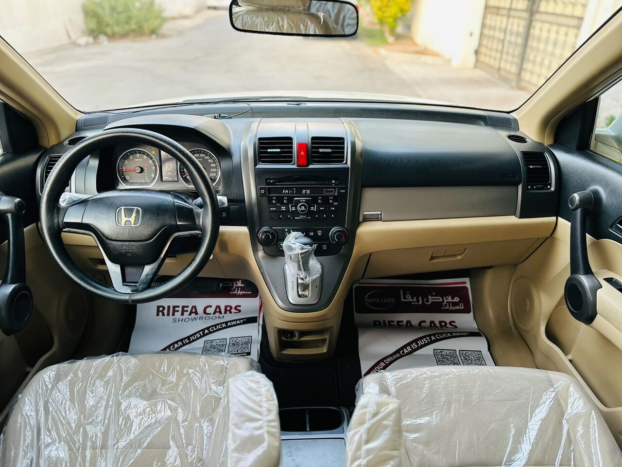 Manama, Vehicles, Cars & Trucks , BHD 2400,  Honda CR-V,  2011,  Automatic,  180000 KM,  HONDA CRV 2.4 With One Year Passing & Insurance
