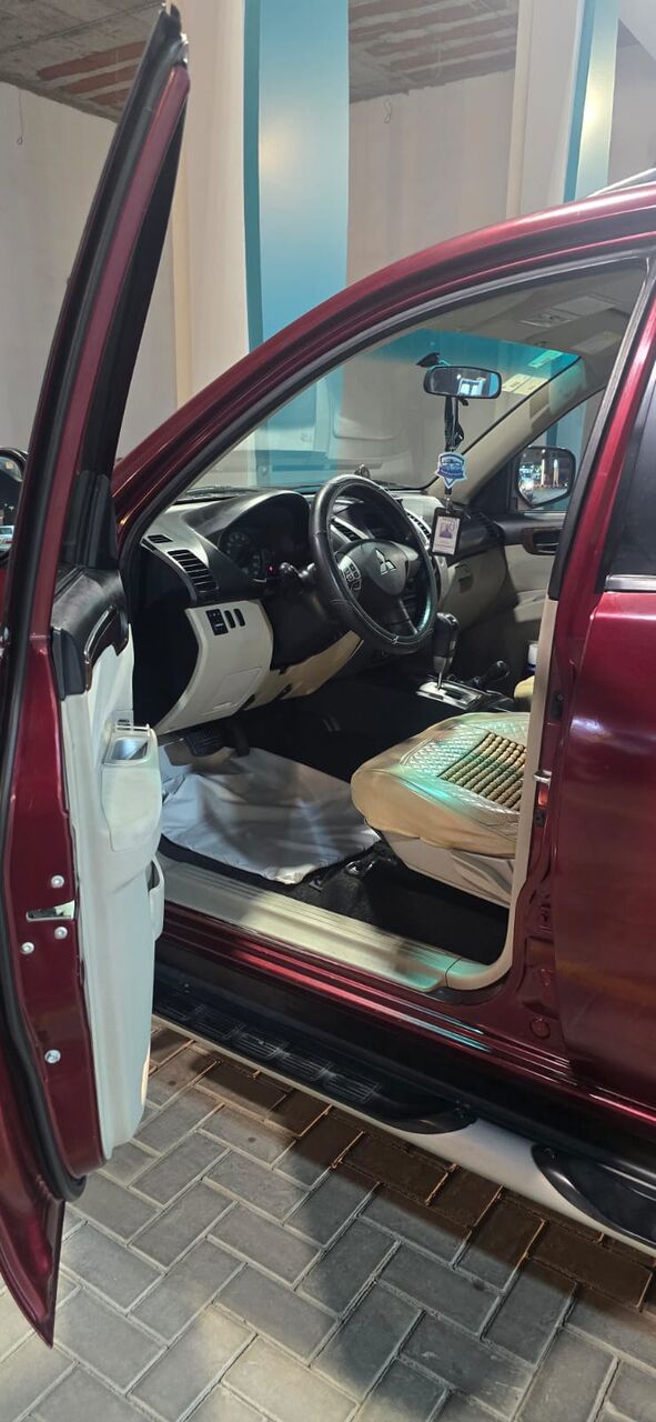 Jeddah, Vehicles, Cars & Trucks , SAR 35,  Mitsubishi Montero Sport,  2012,  Automatic,  248600 KM,