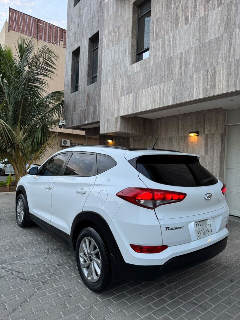 Jeddah, Vehicles, Cars & Trucks , SAR 34000,  Hyundai Tucson,  2016,  Automatic,  230 KM,