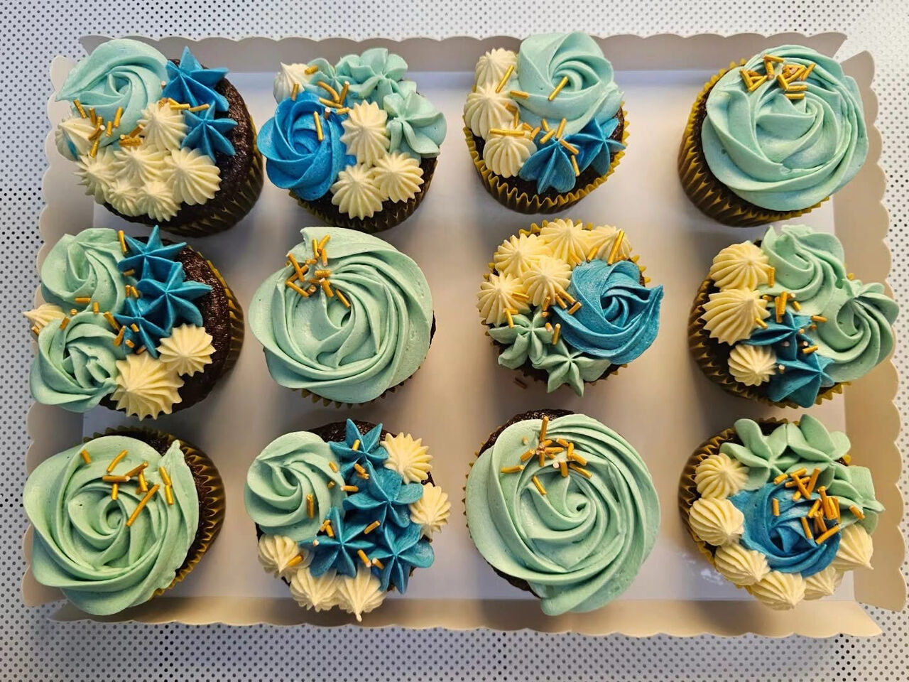Jeddah, Food, SAR 1,  Little Bites - Cakes, Cupcakes, Brownies